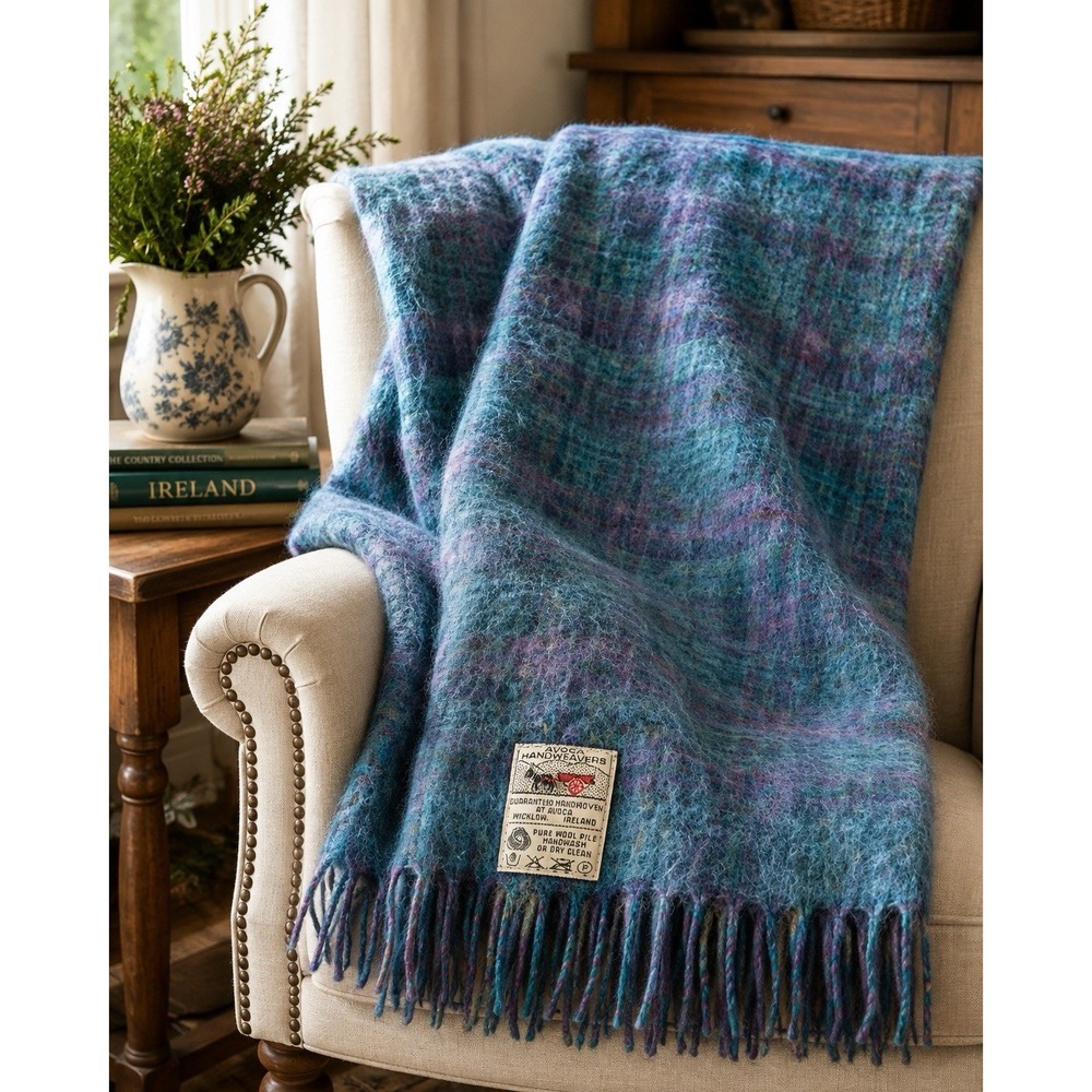 Avoca Handweavers Ireland Pure Woo Pile Plaid Throw Blanket 52X72 Fringe Vintage